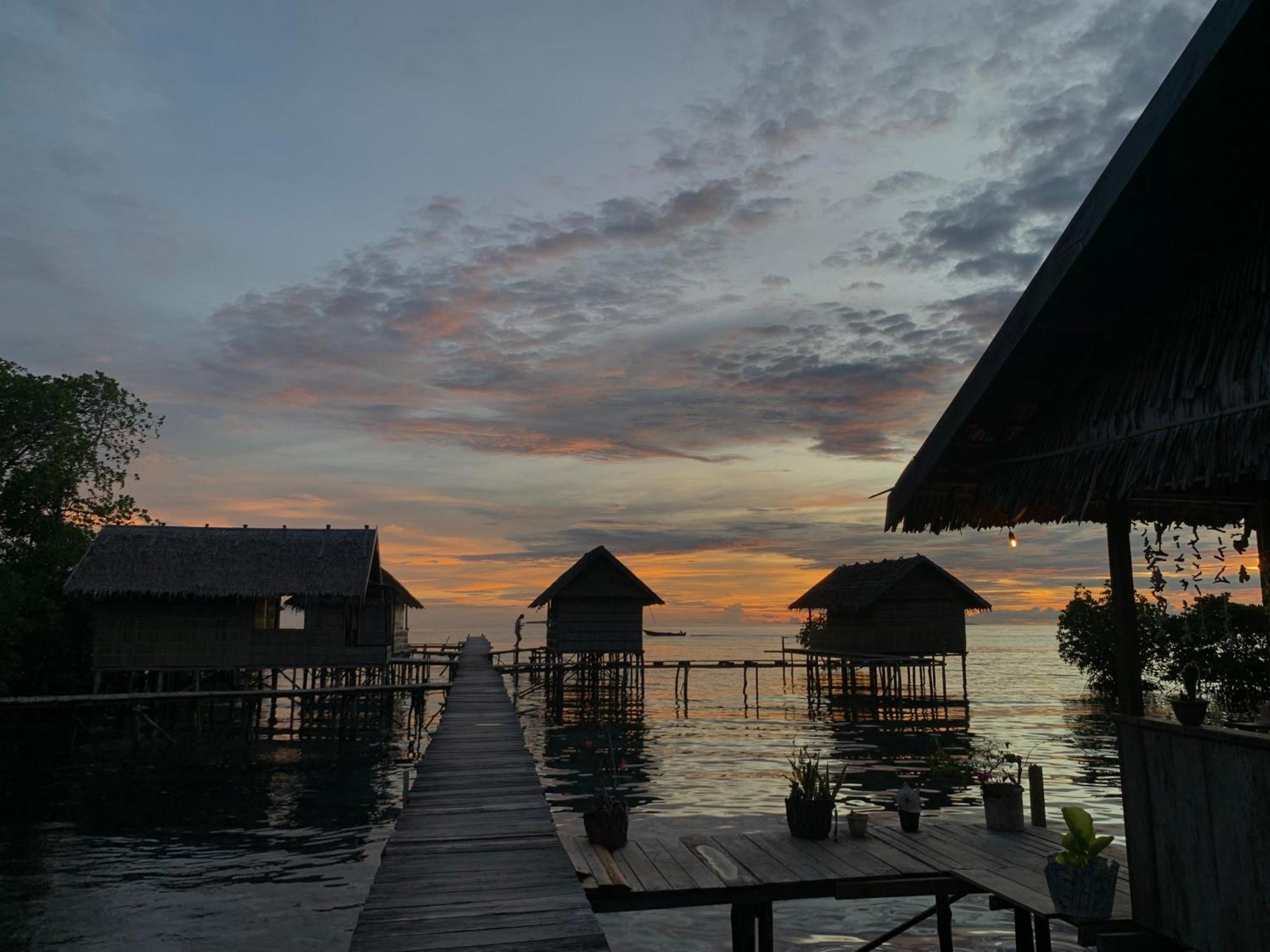 Nyanse Homestay - Raja Ampat Besir Exteriér fotografie